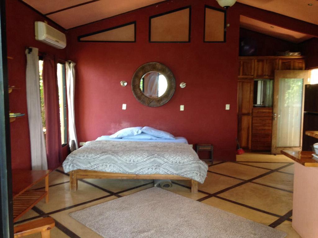 Howlers Bay Hotelボカ・チカ エクステリア 写真